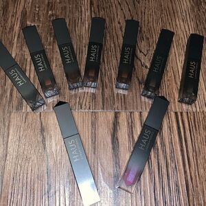 Haus Labs - MakeUp Lot